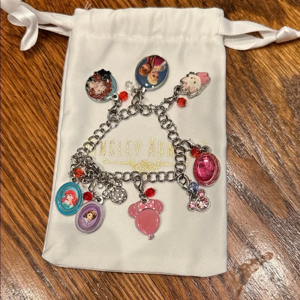 Disney charm bracelet 8” 9 removable charms + 2 Mickey rings NEW